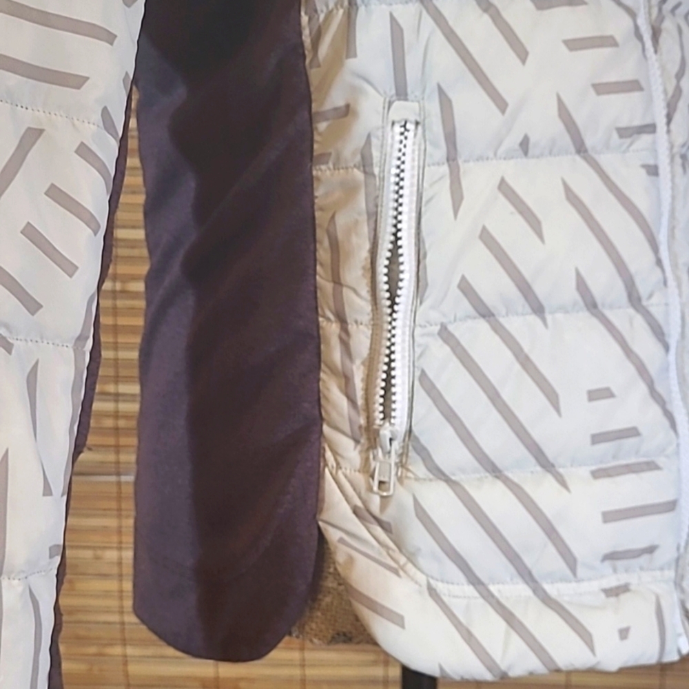 Carve Designs Low Profile Quilted Puffer - Picture 7 of 13